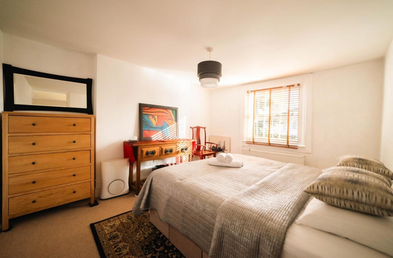 Stylish 2 Bedroom Flat In Camden Town London Exterior photo